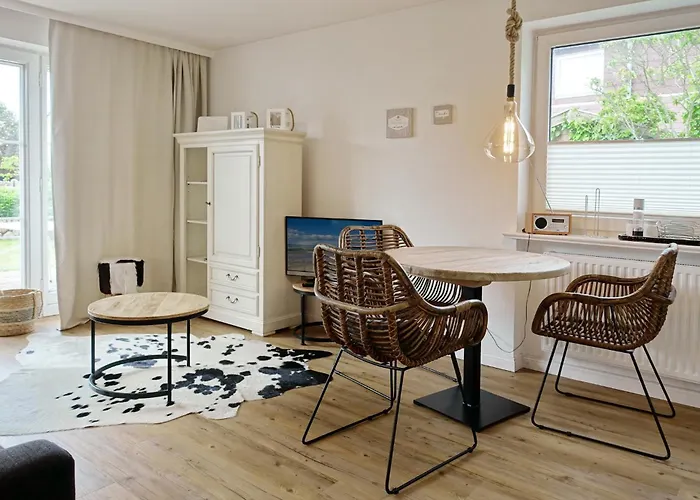 Appartement Friesische Str 25a - Whg 4 *